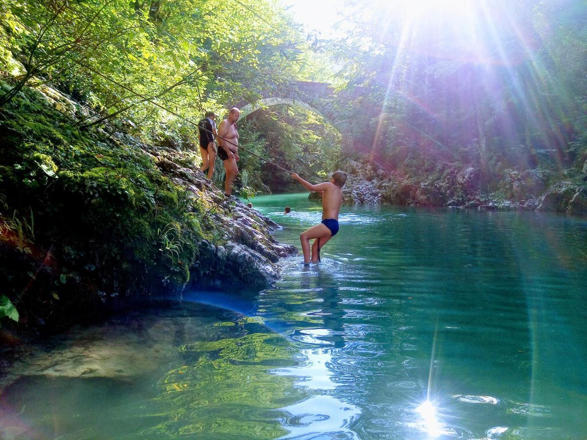 Garni Hotel Bovec Buitenkant foto