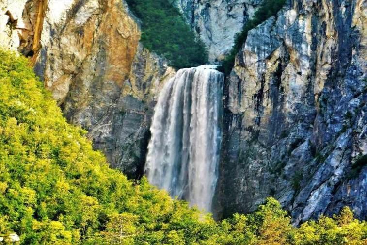 Garni Hotel Bovec Buitenkant foto