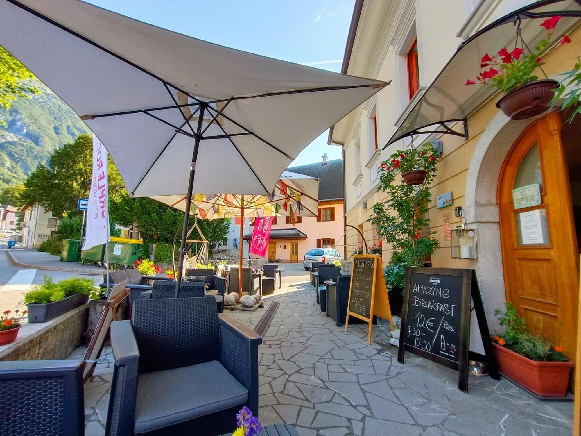 Garni Hotel Bovec Buitenkant foto
